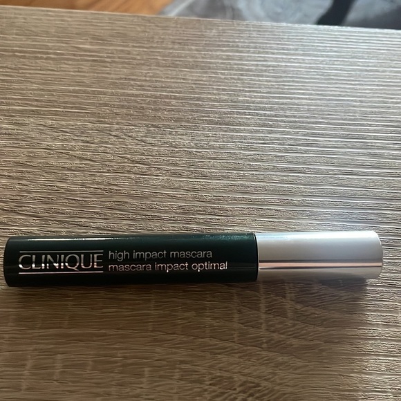 Clinique mascara - Picture 2 of 3